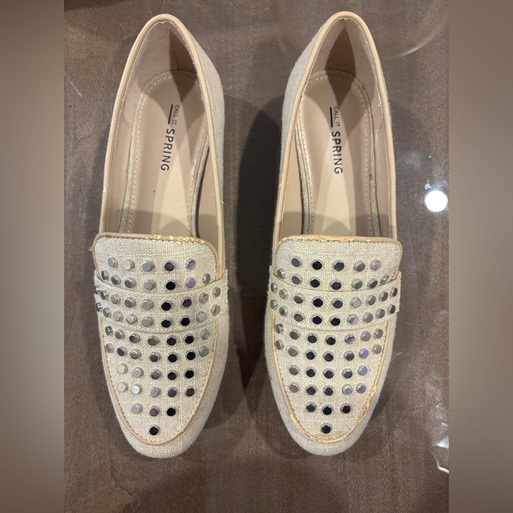 Ring Cream Studded Loafers